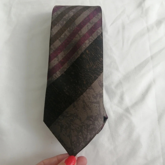 Lanvin Paris 100% Silk Striped Tie in Brown, Tan, Purple, and Black - Picture 13 of 14